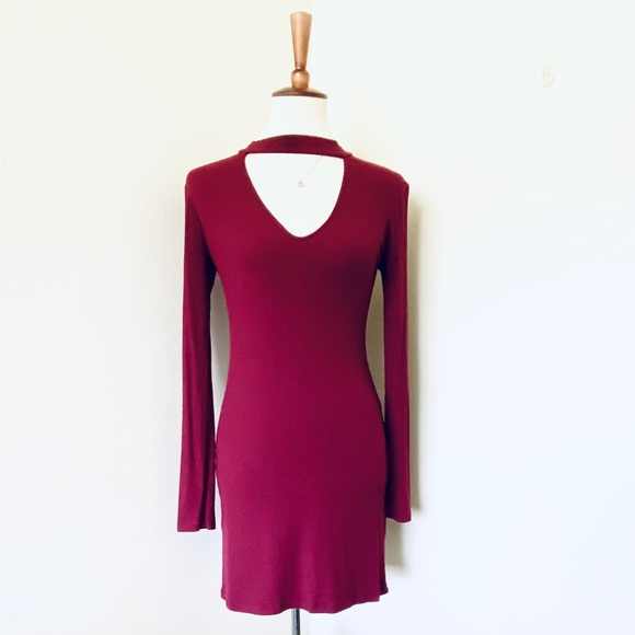 Forever 21 Red Long Sleeve V Neck Mini Dress - Picture 4 of 4
